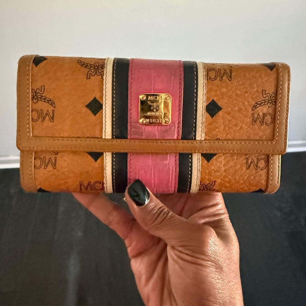 MCM Multicolor Women's Wallet
